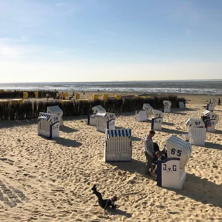 Anna * דורום נויפלד